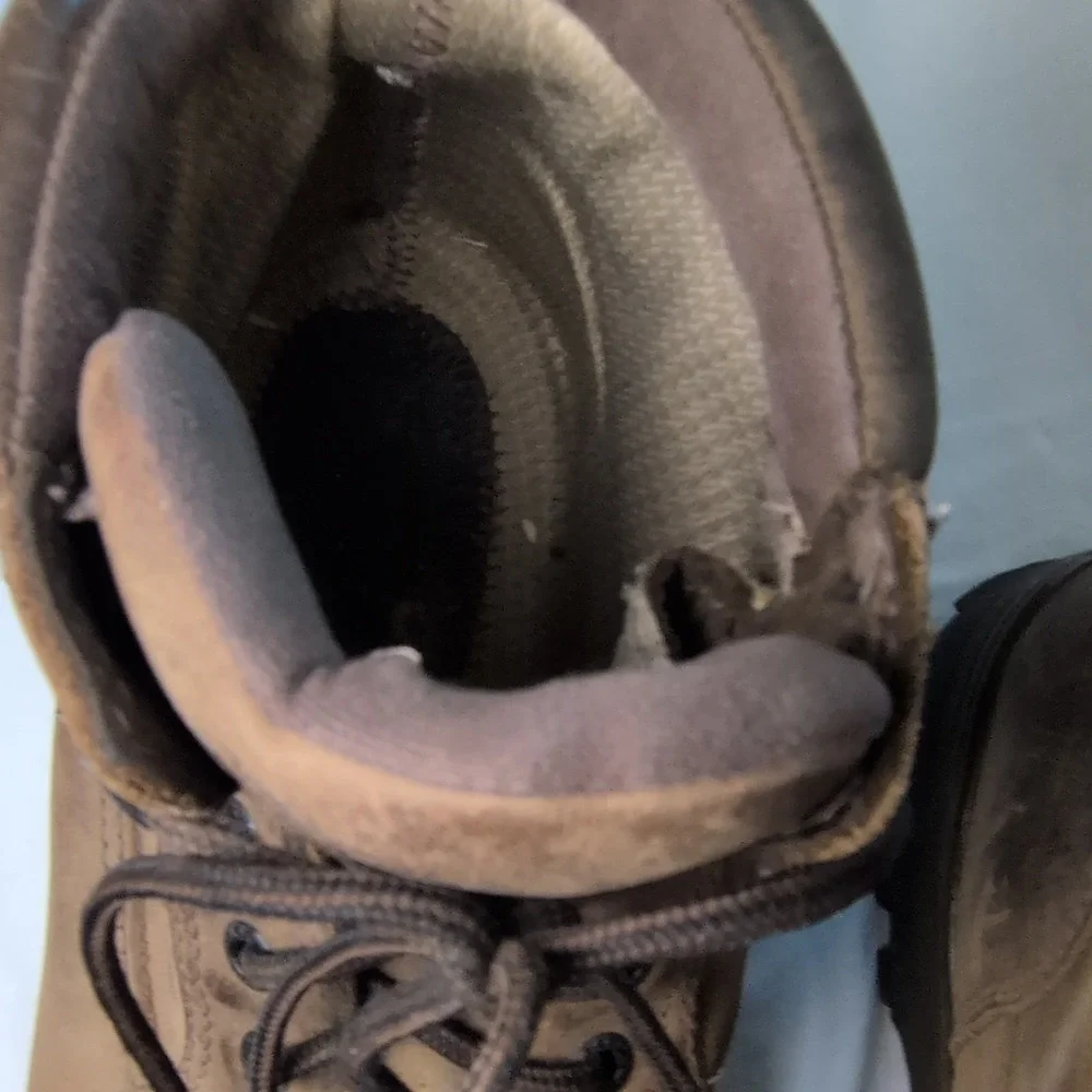 Rocky‎ Gore-Tex Waterproof Leather Hiking Work Boots Mens 10.5 med Vibram Style